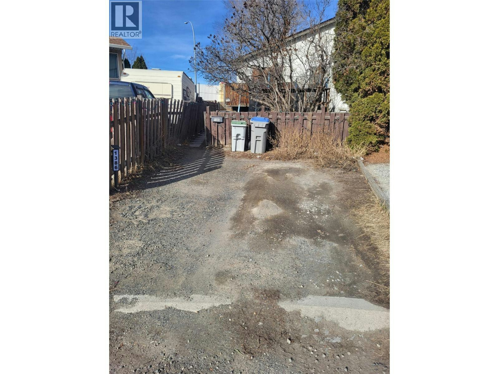 1386 Ottawa Place, Kamloops, BC, V2B 7W4