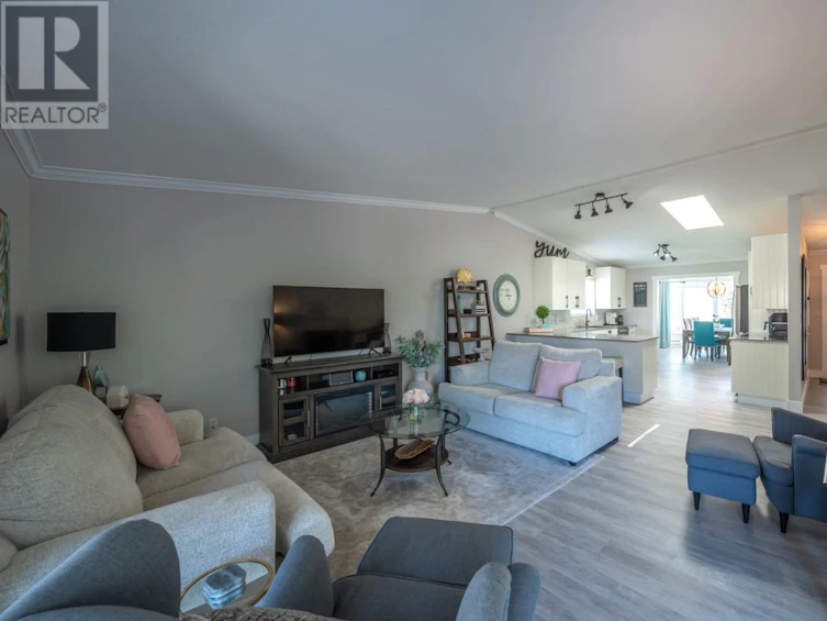 5207 Oleander Drive, Osoyoos, BC, V0H 1V1 - 5