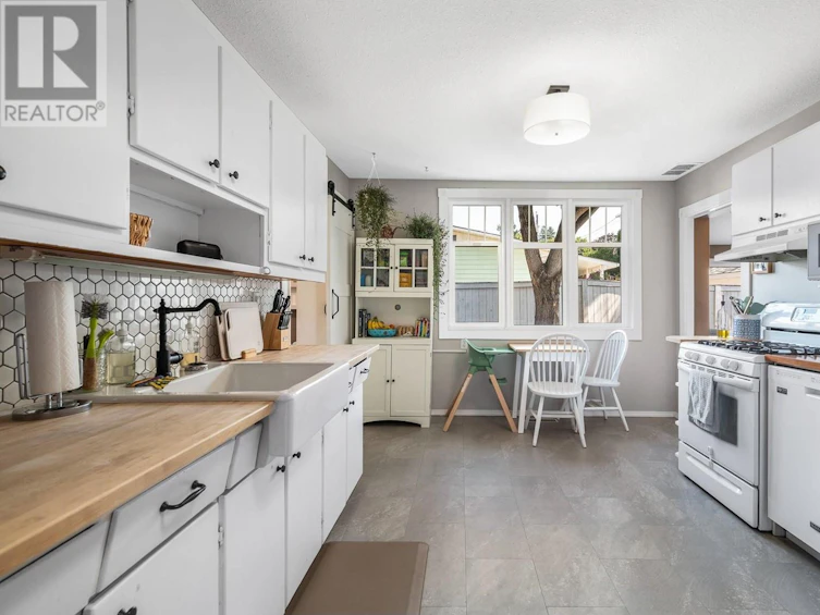 3205 26 Street, Vernon, BC, V1T 4V2 - 11