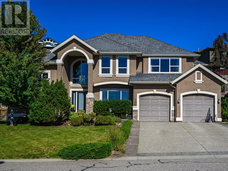 661 Mt York Drive, Coldstream, BC, V1B 3X2 - 2