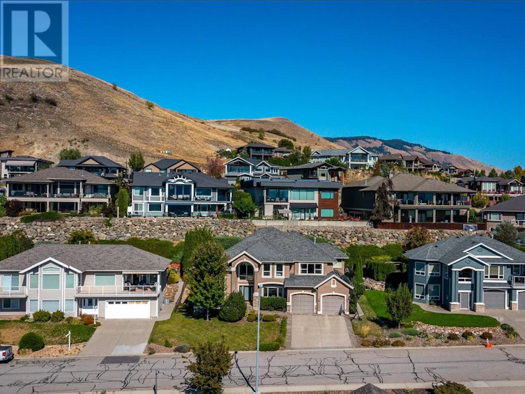 661 Mt York Drive, Coldstream, BC, V1B 3X2 - 40