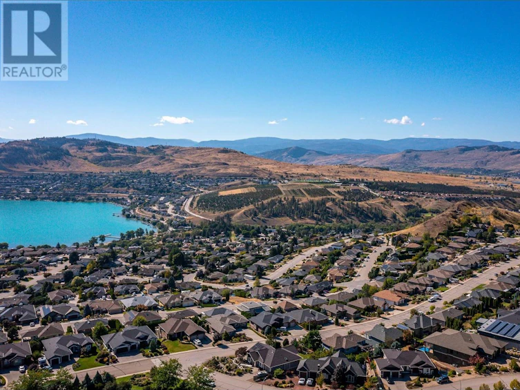661 Mt York Drive, Coldstream, BC, V1B 3X2 - 43