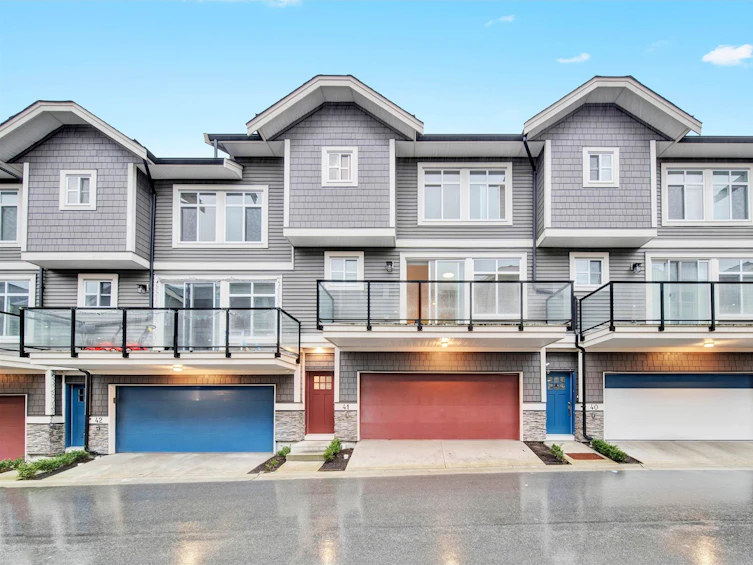41-10488 124, Surrey, BC, V3V 0E9