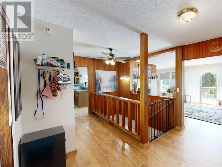 5902 Eastwood Road, 100 Mile House, BC, V0K 2E1 - 12
