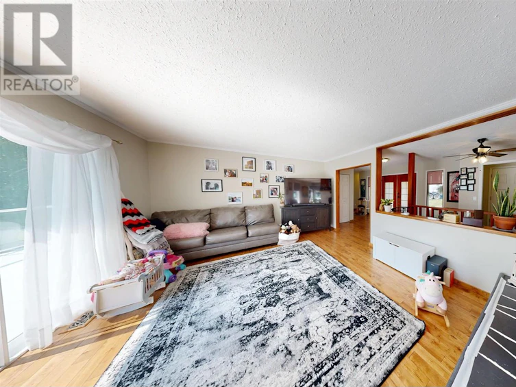 5902 Eastwood Road, 100 Mile House, BC, V0K 2E1 - 15