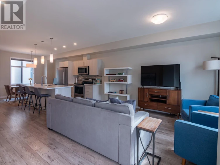 106-388 East Eckhardt Avenue, Penticton, BC, V2A 0C7 - 11