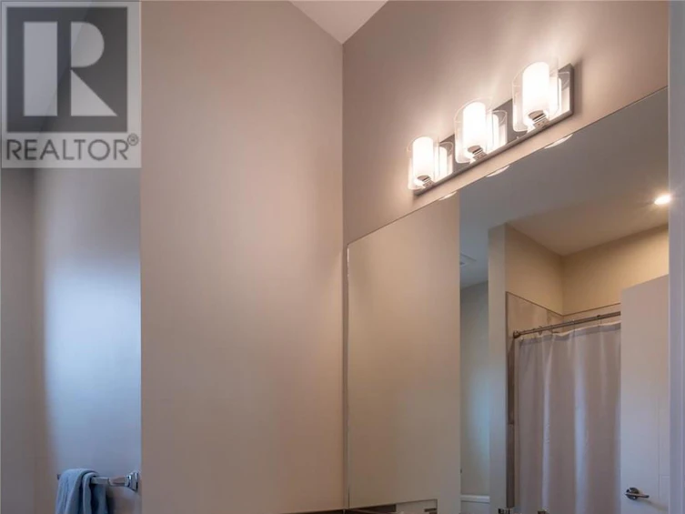 106-388 East Eckhardt Avenue, Penticton, BC, V2A 0C7 - 22