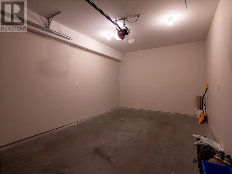 106-388 East Eckhardt Avenue, Penticton, BC, V2A 0C7 - 25