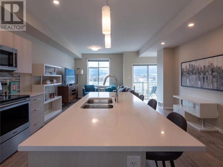 106-388 East Eckhardt Avenue, Penticton, BC, V2A 0C7 - 3