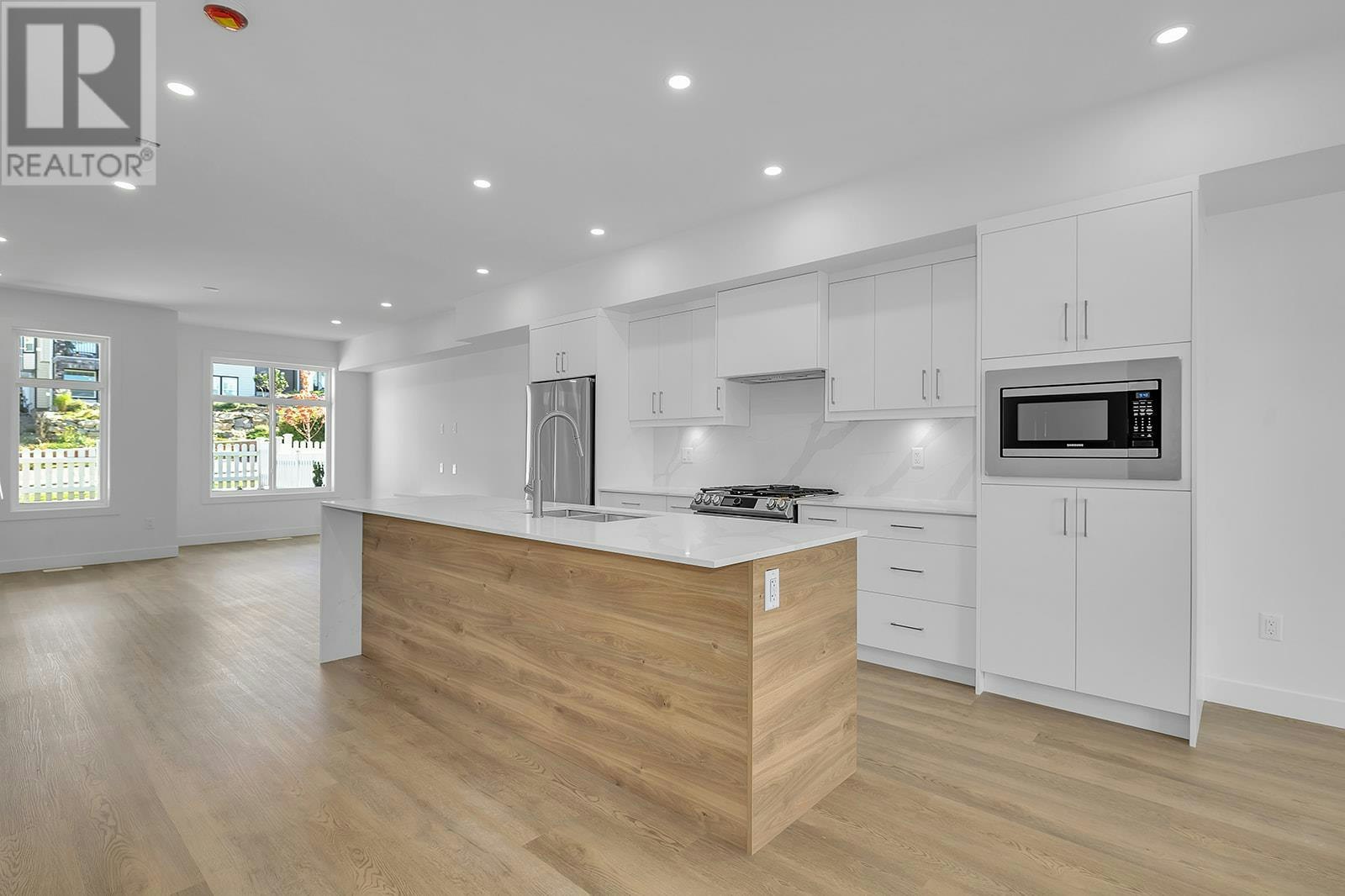 120-5300 Main Street, Kelowna, BC, V1W 0C1 - 14