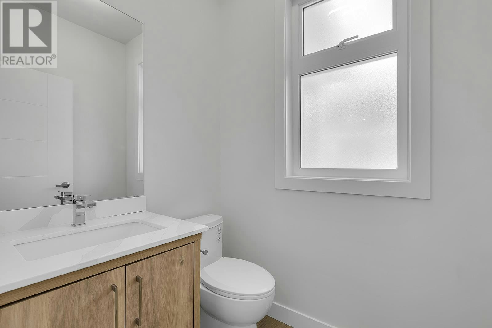 120-5300 Main Street, Kelowna, BC, V1W 0C1 - 22