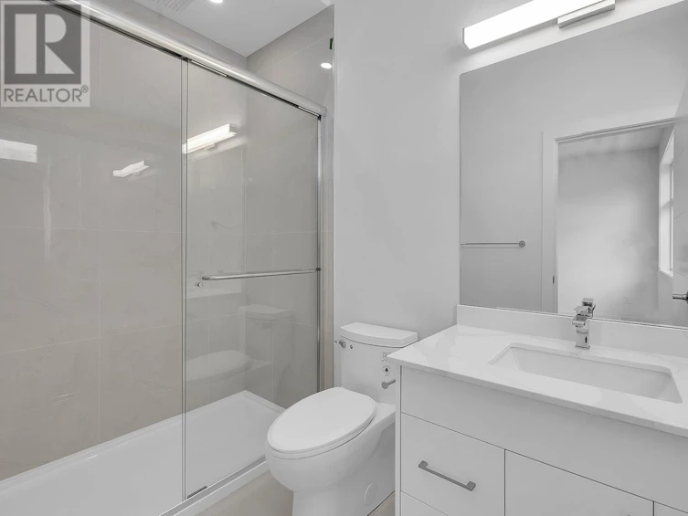 120-5300 Main Street, Kelowna, BC, V1W 0C1 - 27