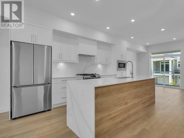120-5300 Main Street, Kelowna, BC, V1W 0C1 - 3