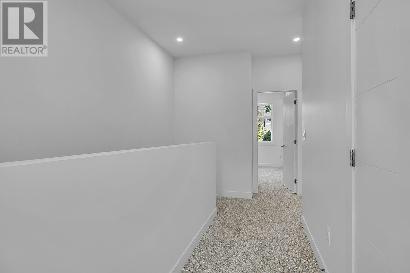 120-5300 Main Street, Kelowna, BC, V1W 0C1 - 32