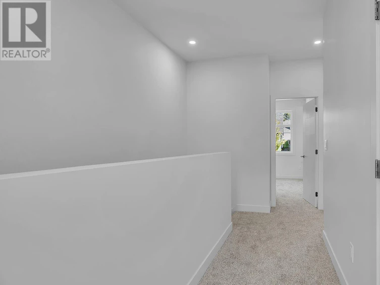 120-5300 Main Street, Kelowna, BC, V1W 0C1 - 32