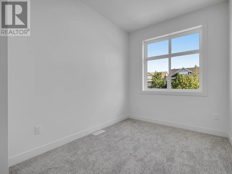 120-5300 Main Street, Kelowna, BC, V1W 0C1 - 33