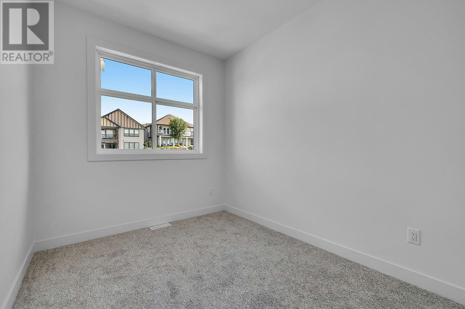 120-5300 Main Street, Kelowna, BC, V1W 0C1 - 37