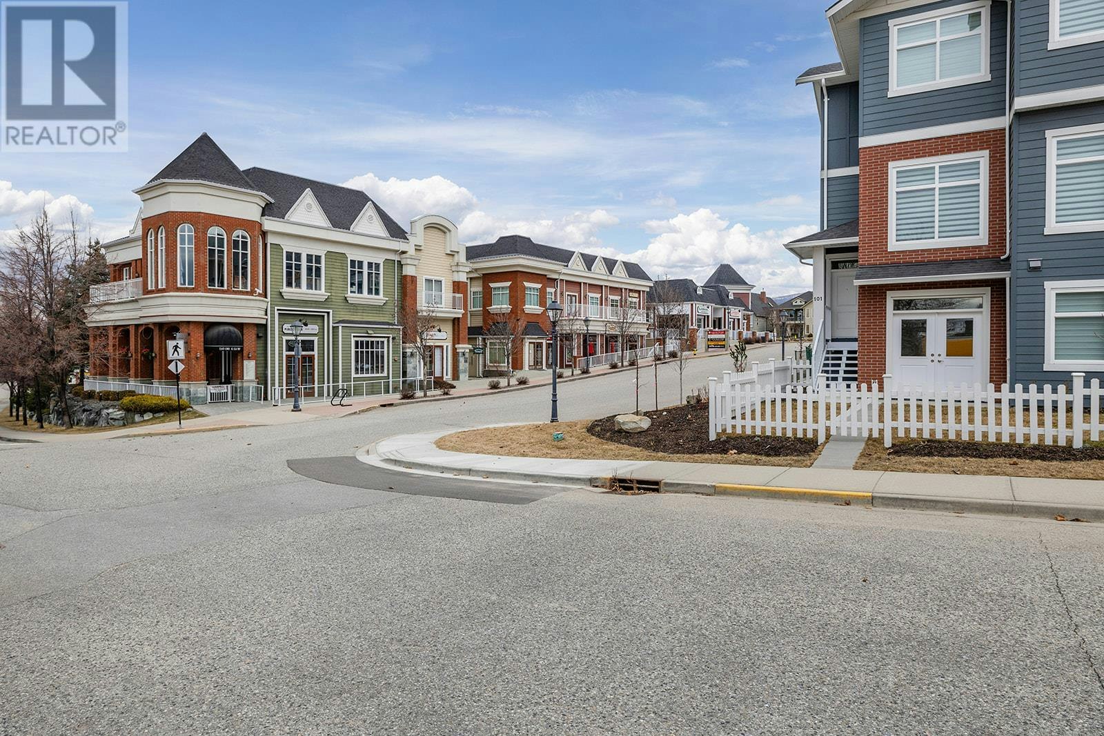120-5300 Main Street, Kelowna, BC, V1W 0C1 - 47