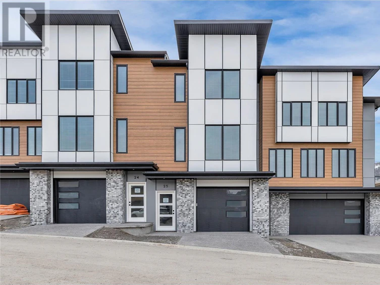 16-2835 Canyon Crest Drive, West Kelowna, BC, V4T 0E3
