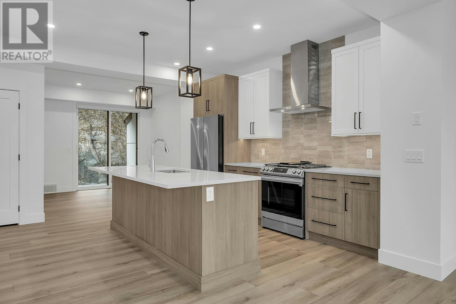 16-2835 Canyon Crest Drive, West Kelowna, BC, V4T 0E3 - 2