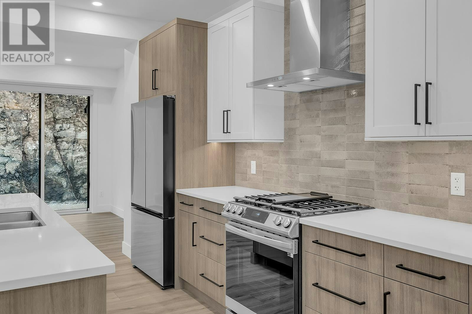 16-2835 Canyon Crest Drive, West Kelowna, BC, V4T 0E3 - 5