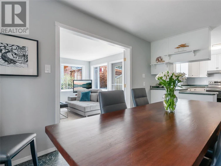 3480 7th Street, Naramata, BC, V0H 1N0 - 10