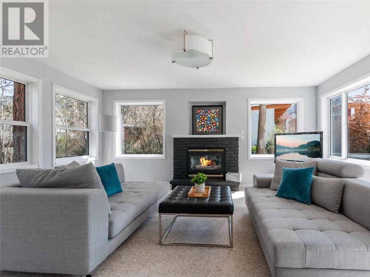 3480 7th Street, Naramata, BC, V0H 1N0 - 6