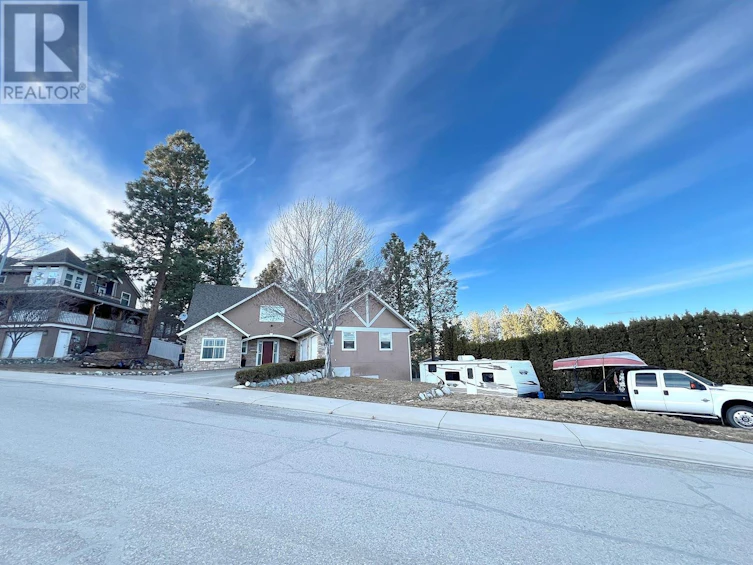 1548 Assiniboine Road, Kamloops, BC, V2E 2R1 - 3