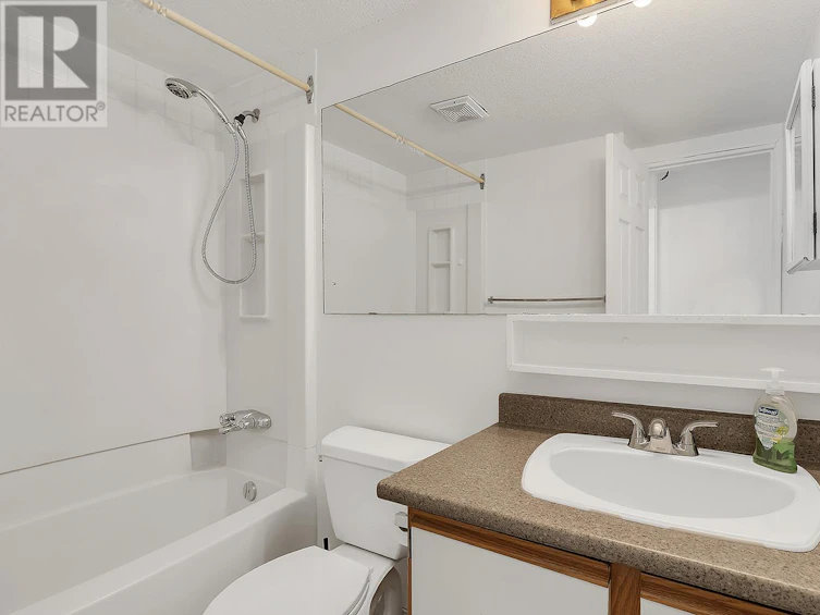 302-3160 De Montreuil Court, Kelowna, BC, V1W 3W3 - 27