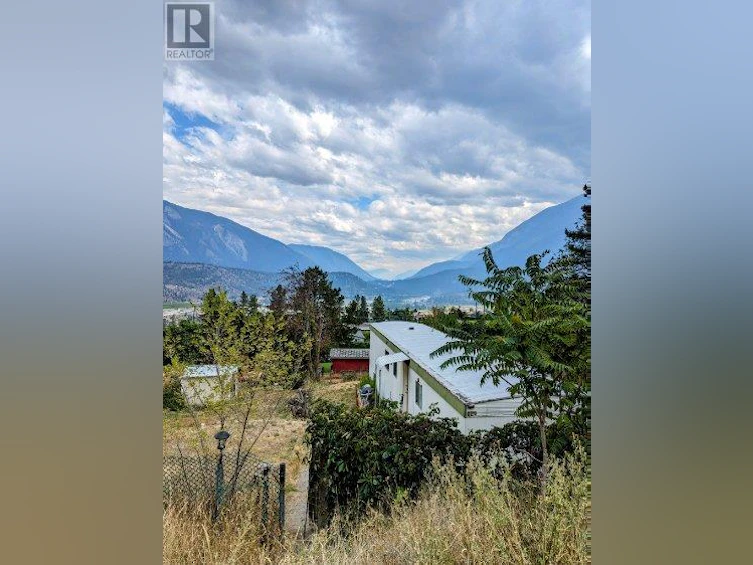 618 Victoria Street, Lillooet, BC, V0K 2E3 - 5