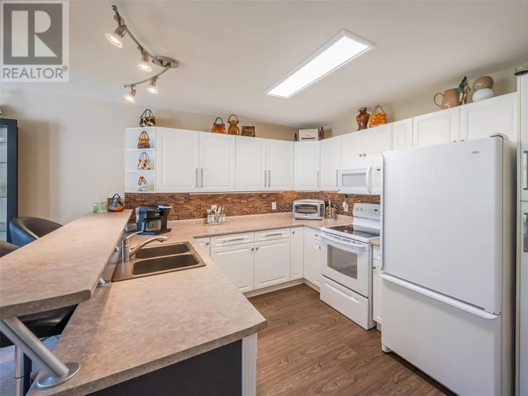 M1-4505 Mclean Creek Road, Okanagan Falls, BC, V0H 1R1 - 14
