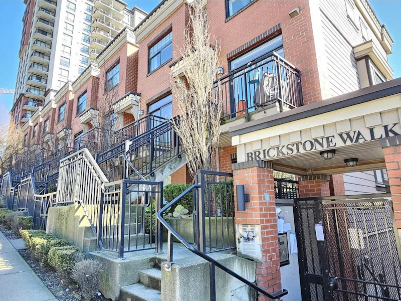 107 - 828 Royal Avenue, New Westminster BC V3M 1J9