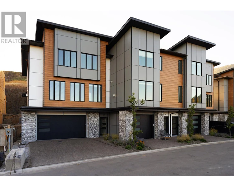 18-2835 Canyon Crest Drive, West Kelowna, BC, V4T 0G8