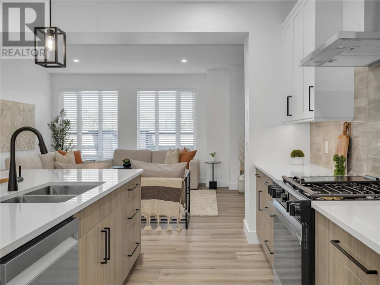 18-2835 Canyon Crest Drive, West Kelowna, BC, V4T 0G8 - 10