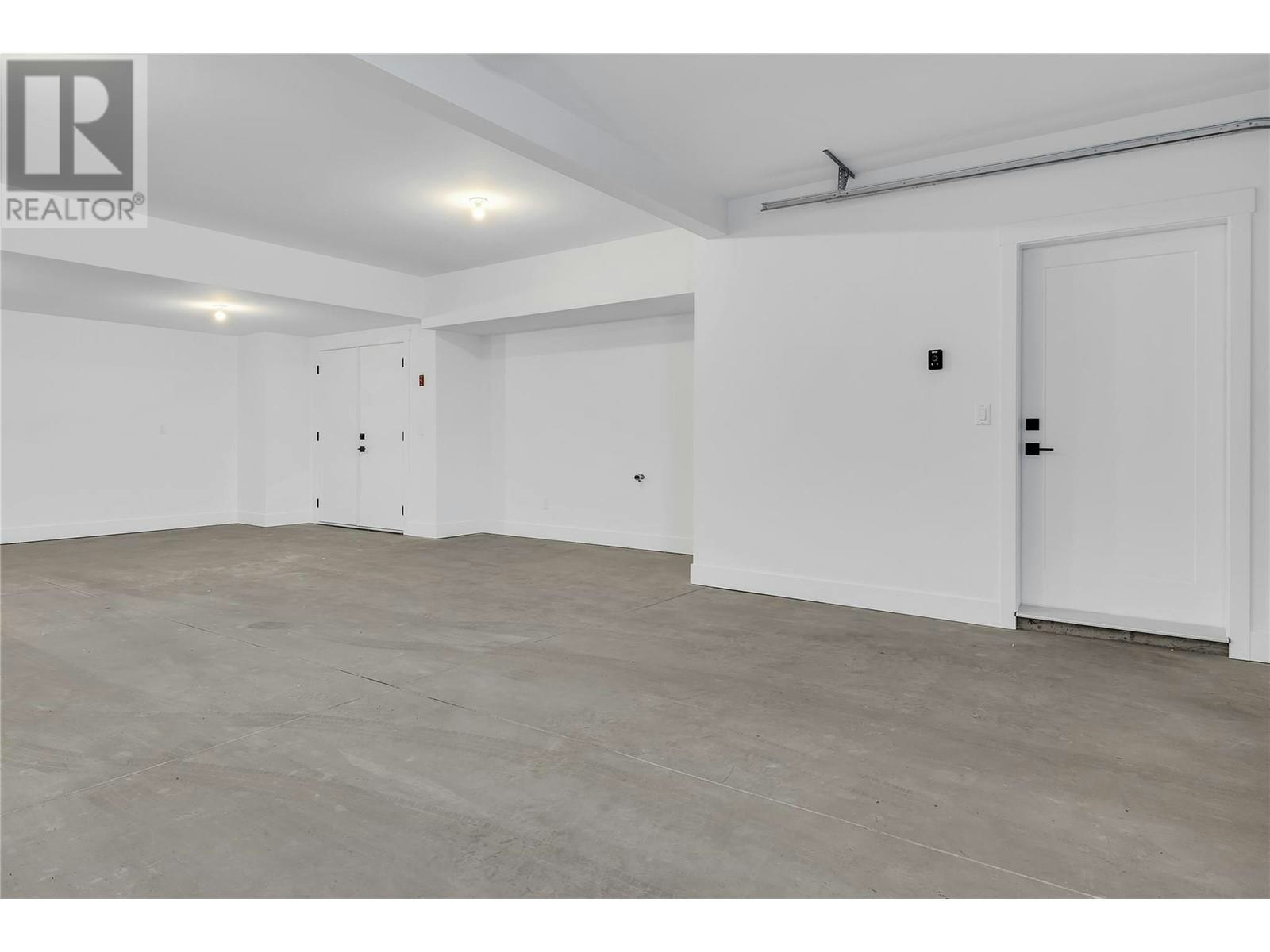 18-2835 Canyon Crest Drive, West Kelowna, BC, V4T 0G8 - 32
