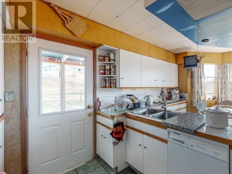 18255 3 Highway, Osoyoos, BC, V0H 1V5 - 23