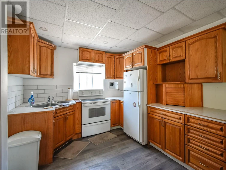 18255 3 Highway, Osoyoos, BC, V0H 1V5 - 46