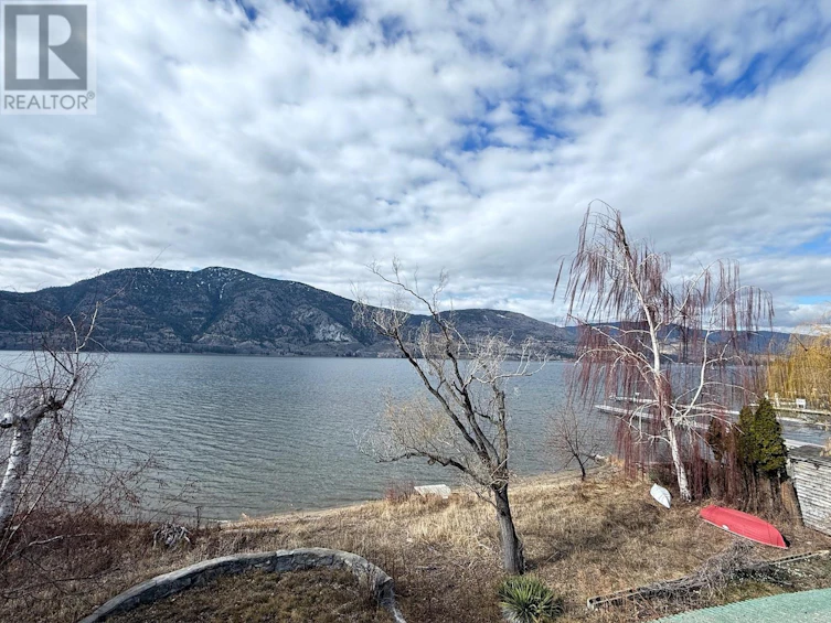 4529 Lakeside Road, Penticton, BC, V2A 8W4 - 19