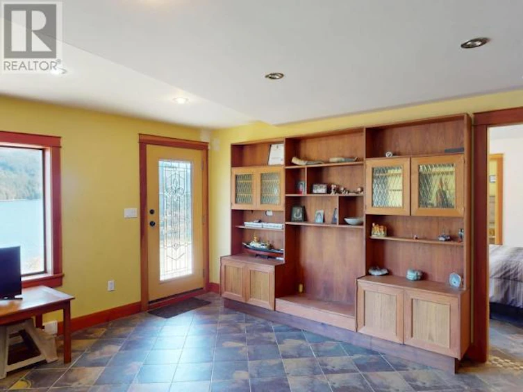 2870 Dangio Road, Powell River, BC, V8A 0G3 - 12