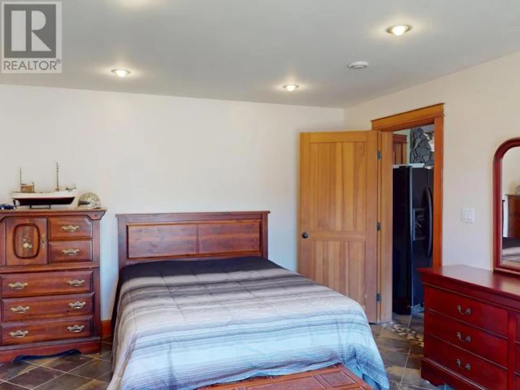 2870 Dangio Road, Powell River, BC, V8A 0G3 - 26