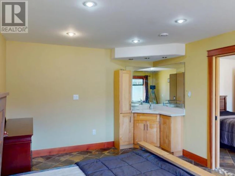 2870 Dangio Road, Powell River, BC, V8A 0G3 - 29