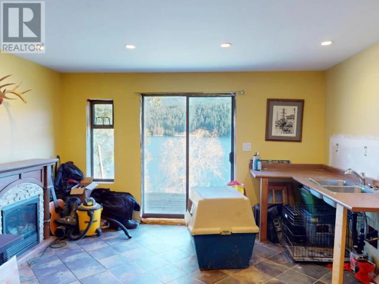 2870 Dangio Road, Powell River, BC, V8A 0G3 - 33