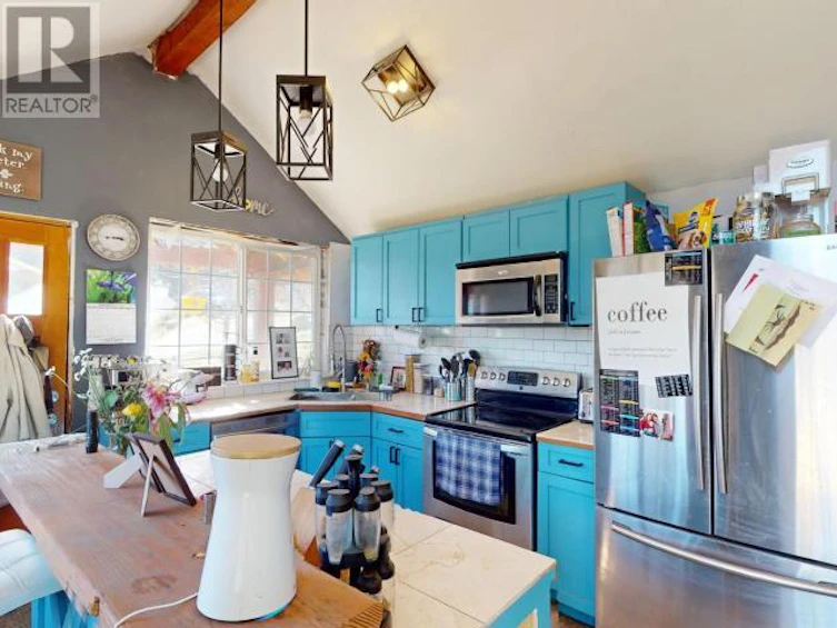 2870 Dangio Road, Powell River, BC, V8A 0G3 - 45