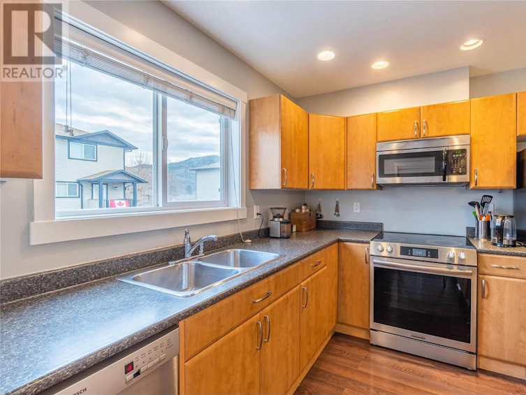 16-1741 Tranquille Road, Kamloops, BC, V2B 0C3 - 4