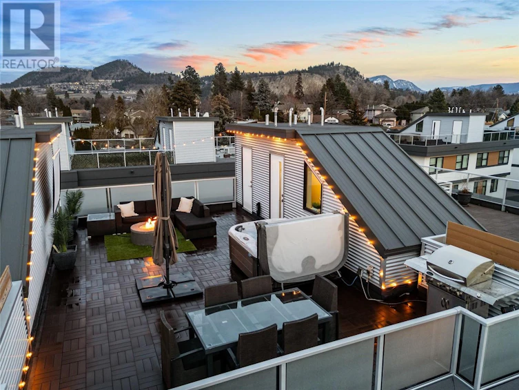5-1515 North Highland Drive, Kelowna, BC, V1Y 0C9