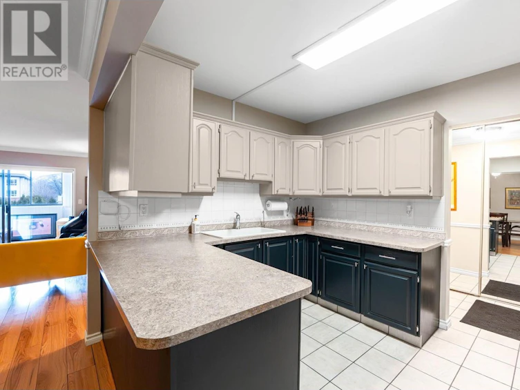 103-2110 Hoy Street, Kelowna, BC, V1Y 8T4 - 13