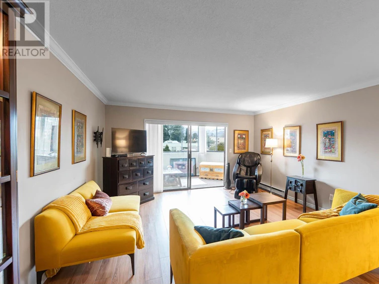 103-2110 Hoy Street, Kelowna, BC, V1Y 8T4 - 3