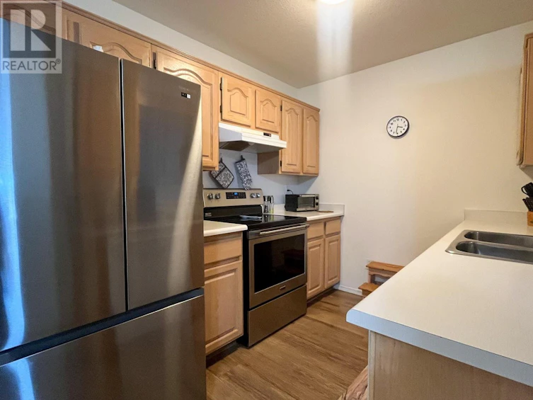 214-1329 Klo Road, Kelowna, BC, V1W 3N9 - 2