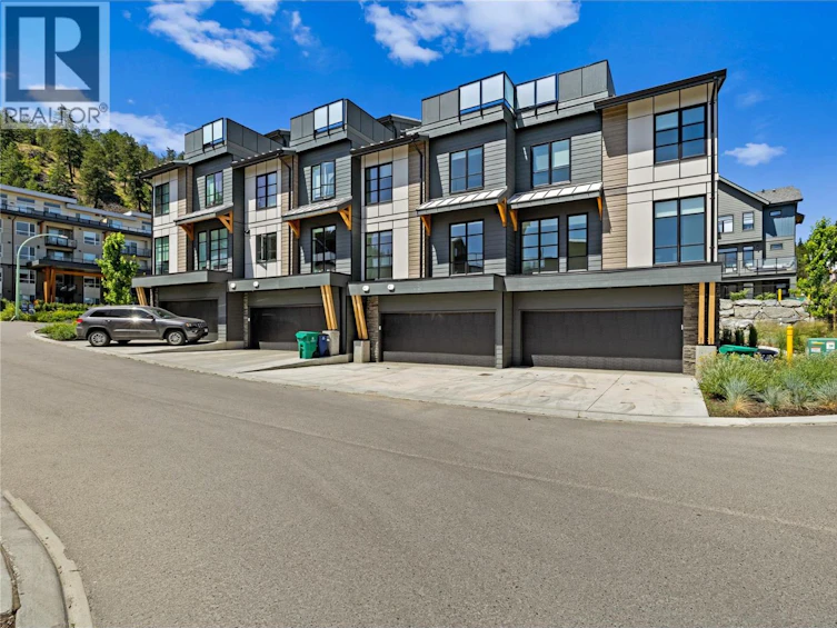 103-1455 Cara Glen Court, Kelowna, BC, V1V 3B8 - 3