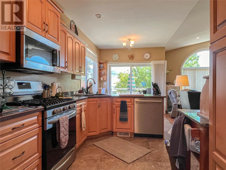 3808 Cypress Hills Drive, Osoyoos, BC, V0H 1V4 - 40